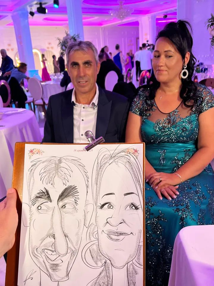 Caricaturist la nuntă în Chișinău — portret live al mirilor, Republica Moldova Caricaturist la nuntă în Chișinău — portret live al mirilor, Republica Moldova